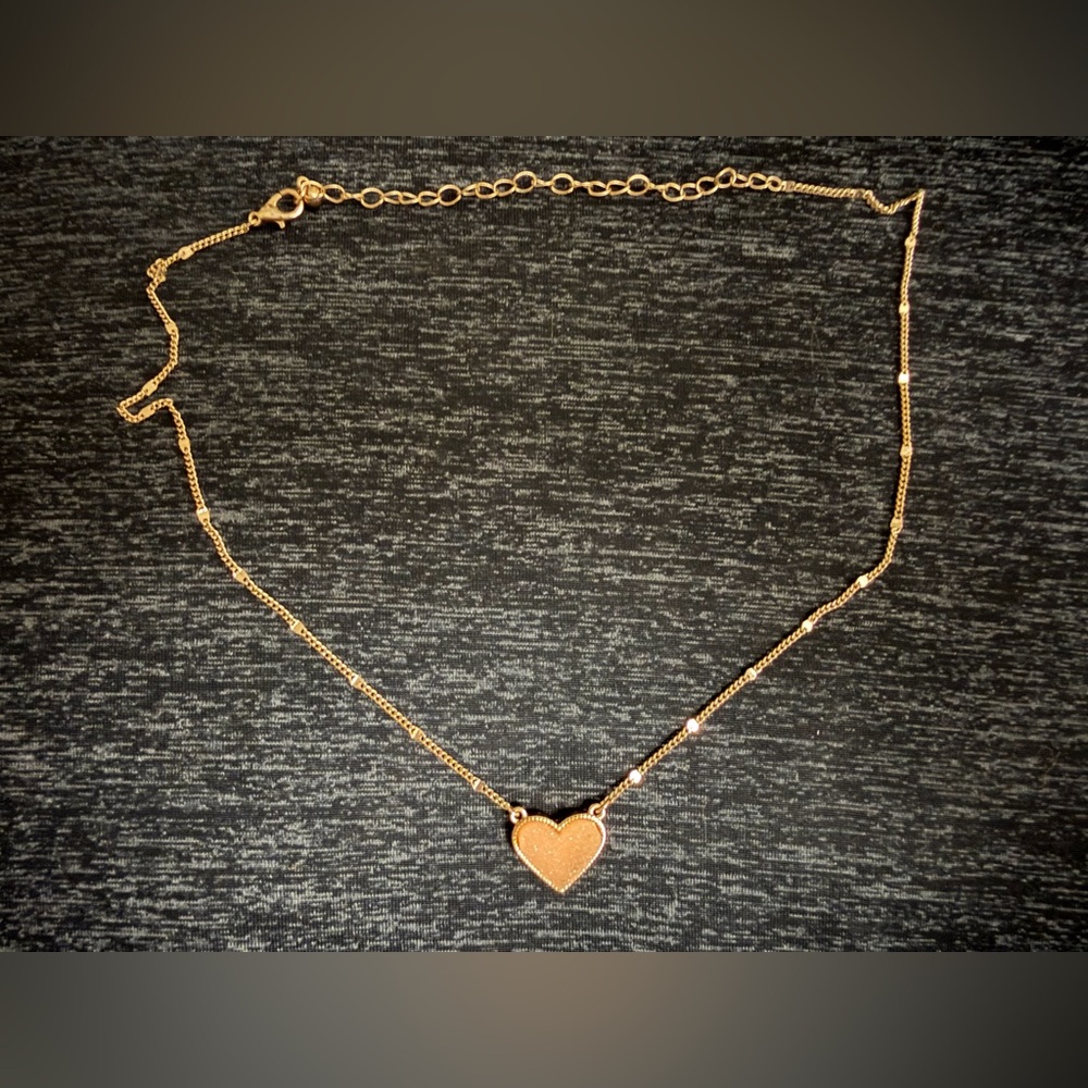 Gemma Simone Gold-Tone Heart Necklace - Gently
Worn (Necklace Only)